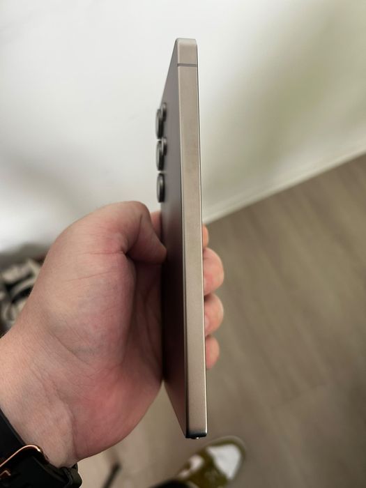 Vand S25 ultra 512gb