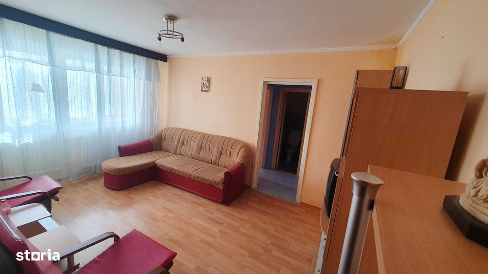 2 camere semidecomandat strada Milcov