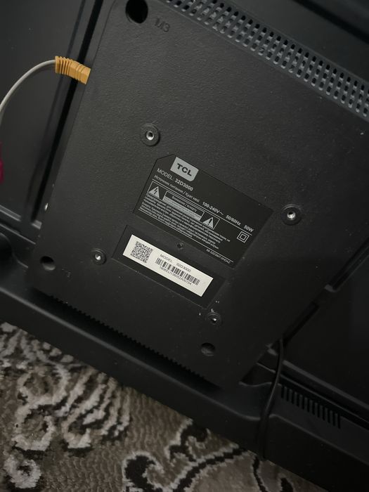 Телевизор       TCL