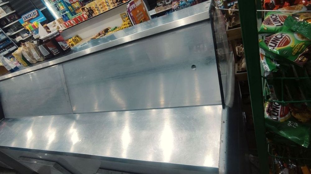 Продается Витриный Холодильник
Б/у в отличном сосотояние

холати яхши