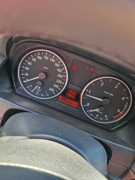 Vand BMW X1 AN 2012