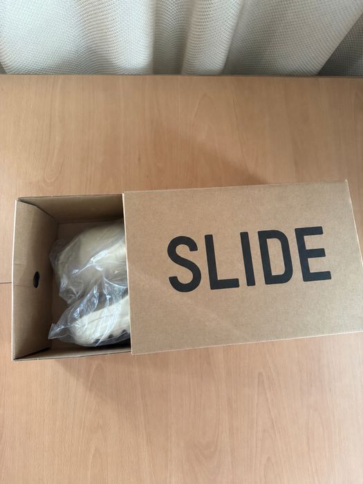 *PROMOTIE* Yeezy Slide Bone bej
