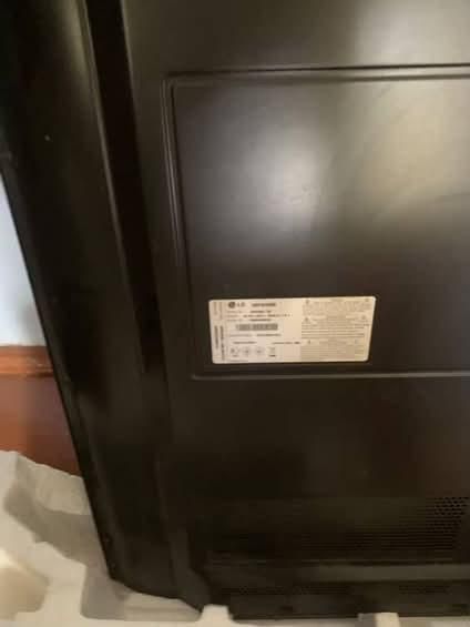 telivizor 50 talik sotiladi koreski eski vipska Led ekranli