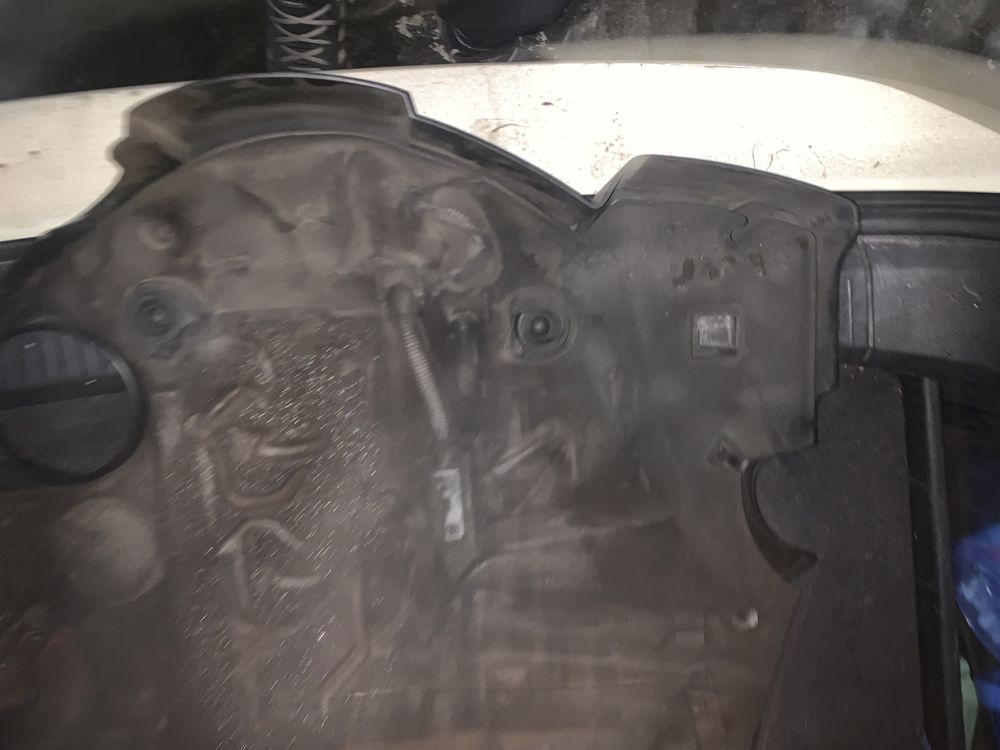 Кора за двигател BMW e90 гр. София Изток • OLX.bg