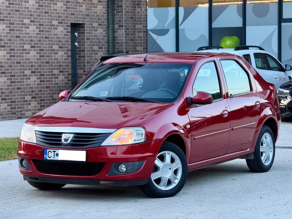 DACIA Logan
