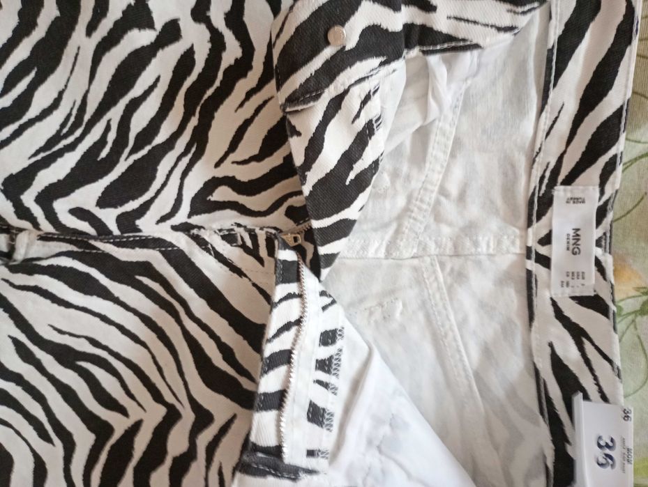 Дънки Mango,нови цвят зебра