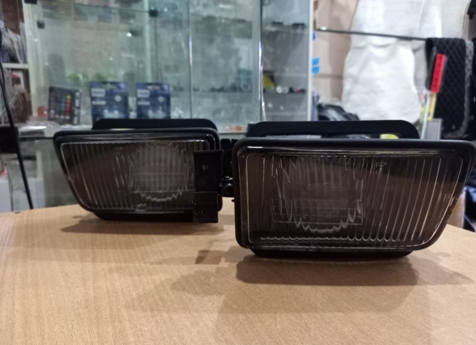 Противотуманки БМВ Е34 цена за комплект