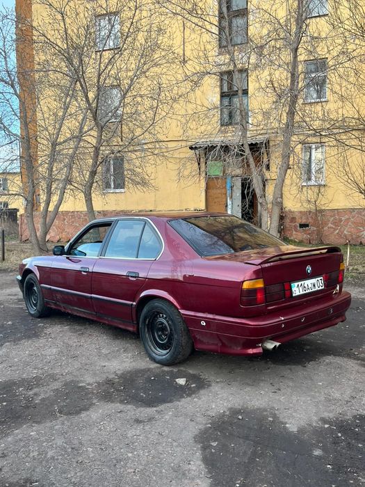 Продам бмв е34 м50 б25