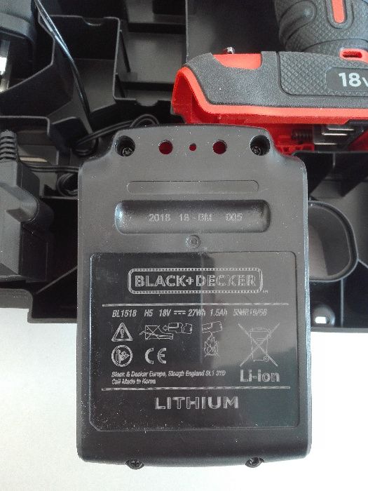 Винтоверт BACK & DECKER 40Nm