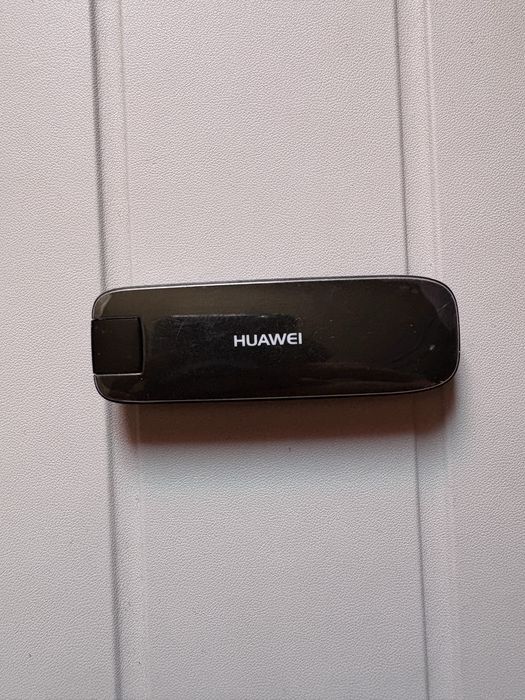 Router portabil Huawei