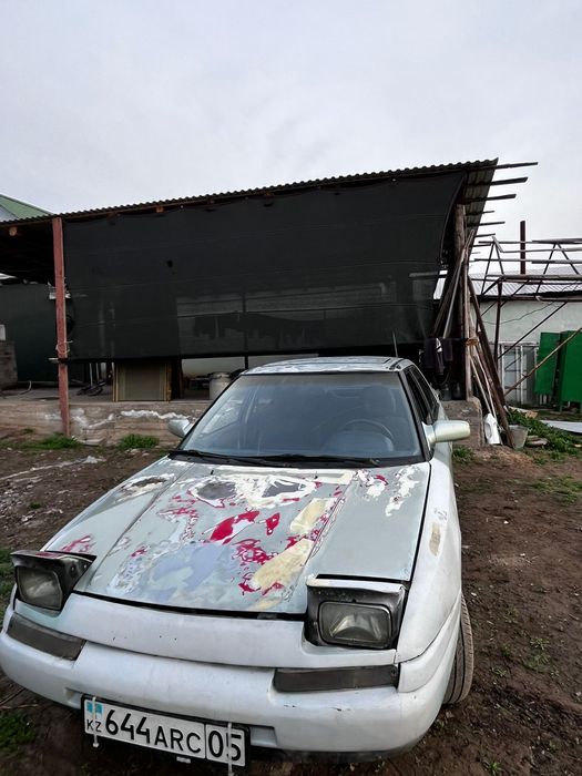 Продам Мазда 323 слепой