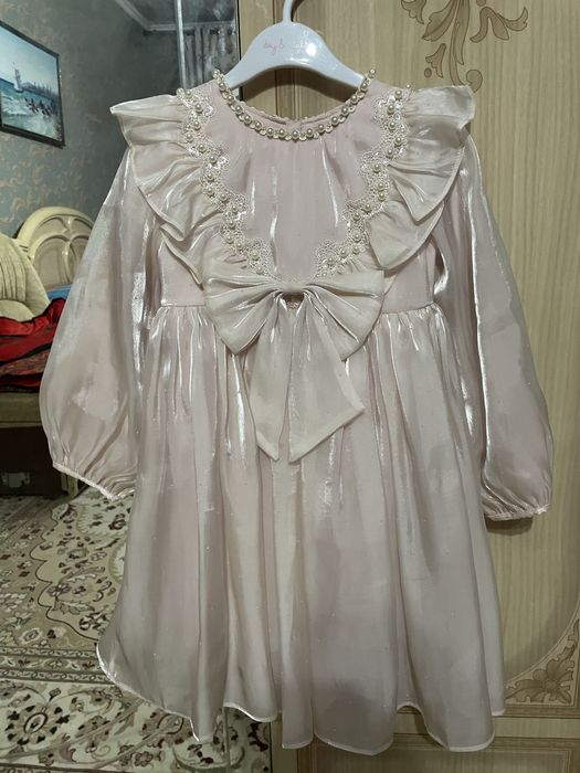 Платье и обувь для девочки