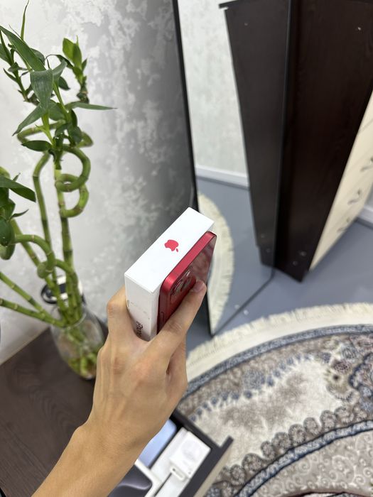 Iphone 13 Red SROCHNO‼️