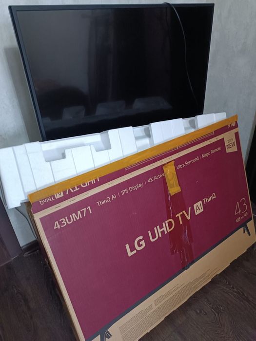 Продается телевизор LG+тумба