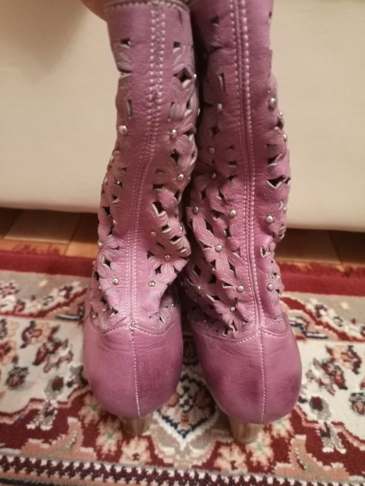 Продам обувь женскую