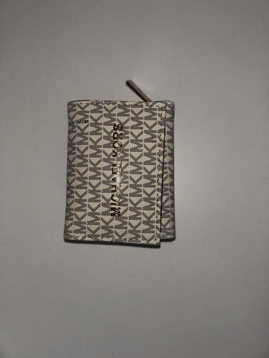 Дамско портмоне Michael Kors