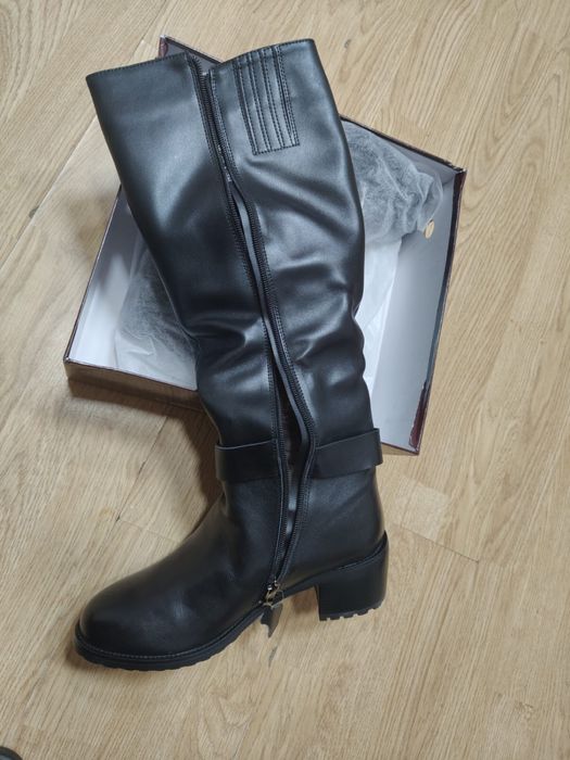 Продам сапоги женские зима