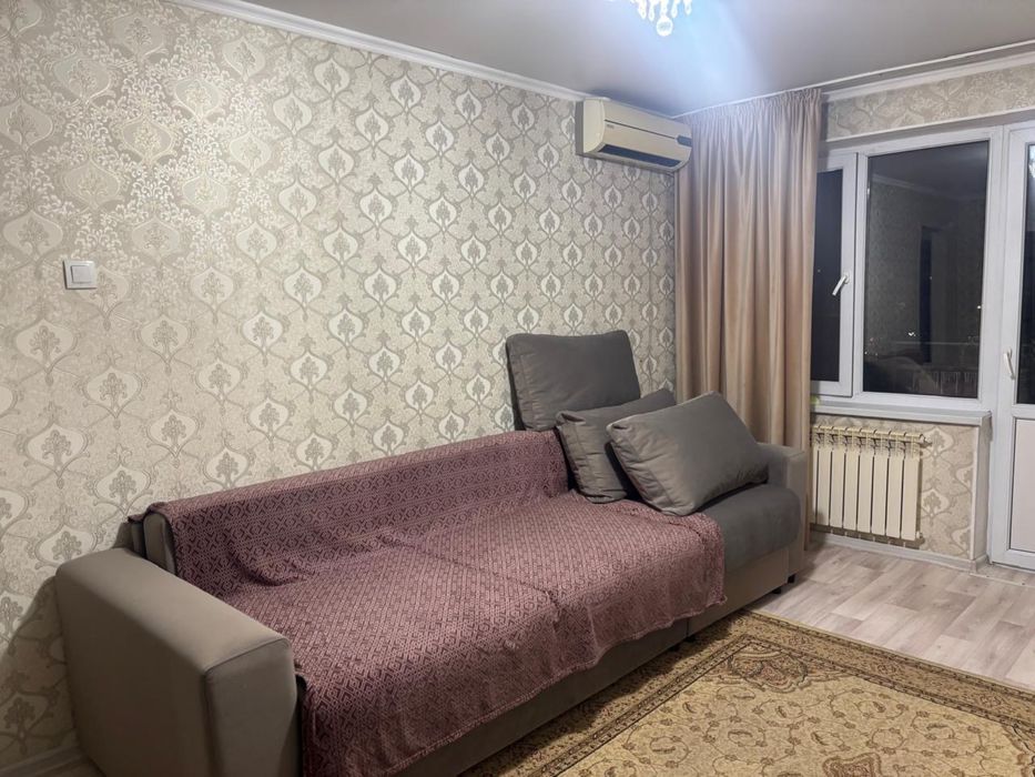 Сдам двухкомнатную квартиру на длительный срок