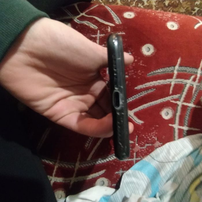 Айфон ХР обмен черный