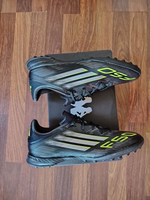 Ghete de sintetic Adidas F50