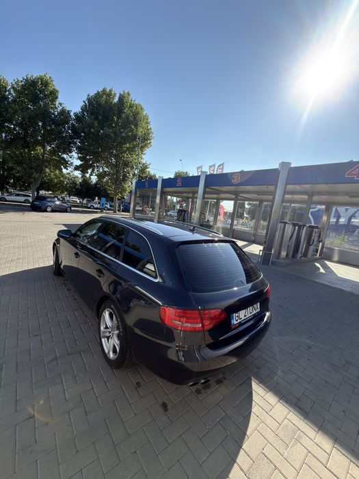 Vand audi a4 b8 avant 2012
