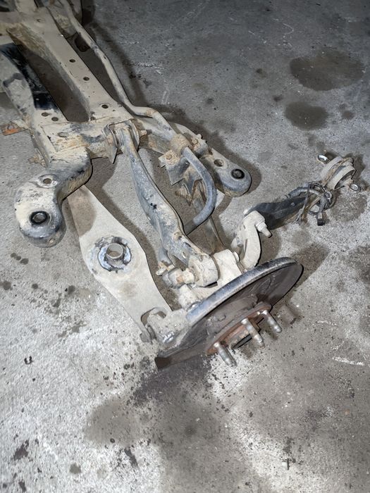 Punte spate Opel Insignia / dezechipata completa