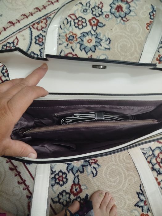 Кожный сумка сатылады.