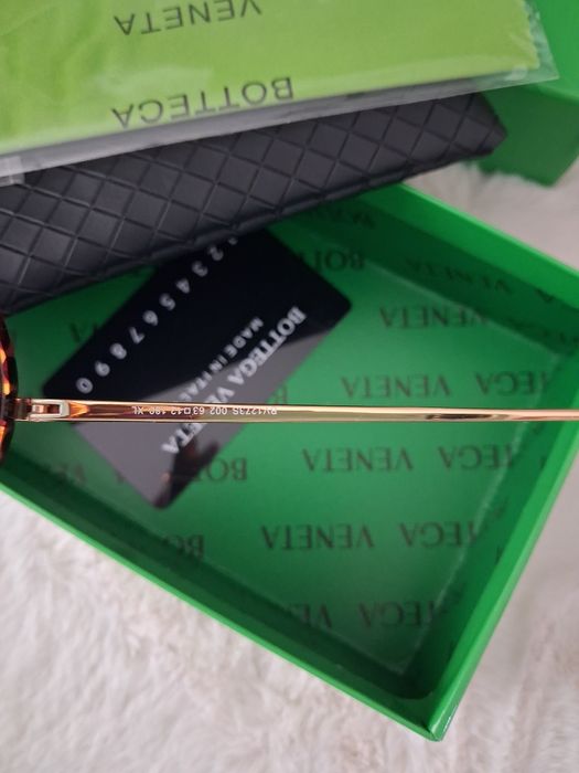 Ochelari de soare bottega veneta