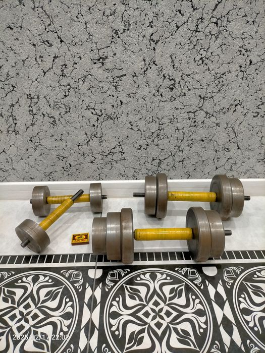 Гантели комплект