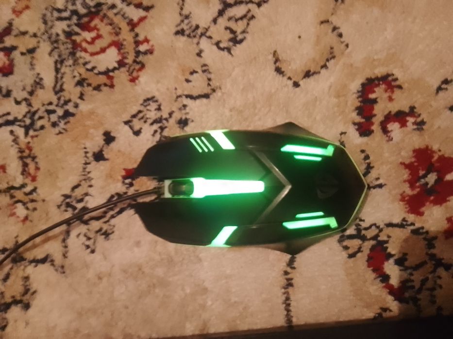 Ноутбук Lenove продаётся