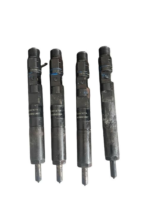 Set Injectoare Combustibil Dacia Logan Ls_ 2004 / Clio 1.5Dci Euro4 -> Ejbr05101D