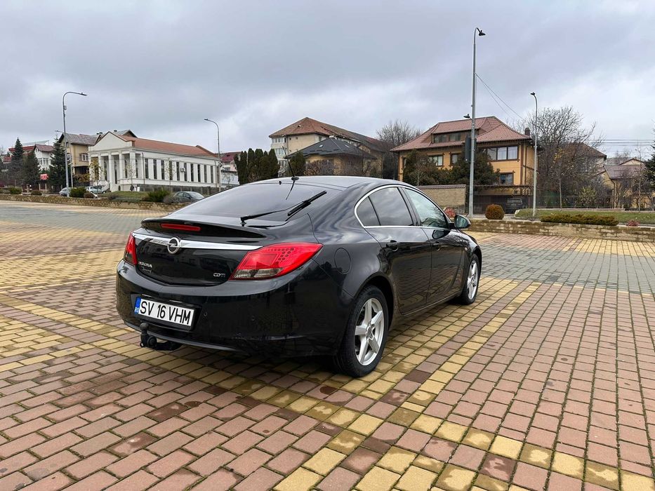 OPEL Insignia Hatchback