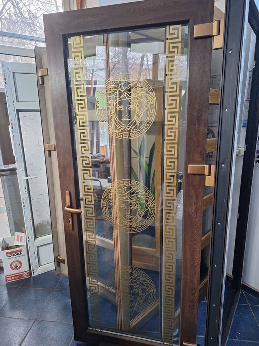 Uși,ferestre,termopan,pvc,aluminium