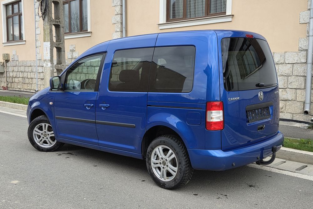 Vw caddy, automat
