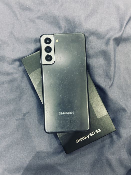 Срочно продам телефон Samsung S21 5G