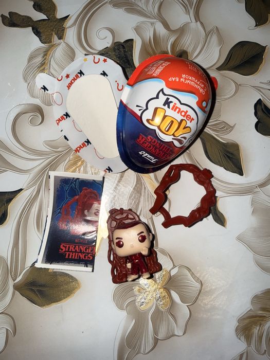 Фигурки Киндер Джой ОСД (Очень Странные Дела)