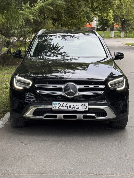 Mercedes GLC220d  год