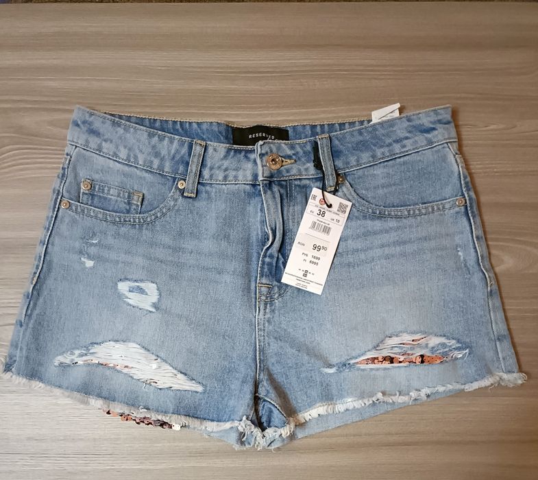 Blugi scurți fete , măr.38 Reserved