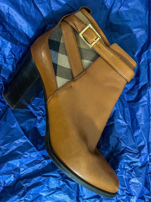 Burberry ( Ghete, Pantofi, Botine )