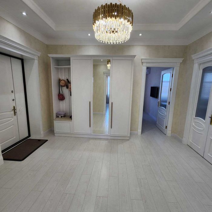 Gabus — редкий вариант  Мирабад, ;Тараса Шевченко 4 комнаты, 180 м²