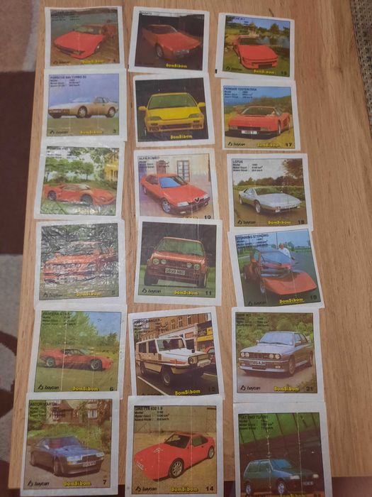 Две серии картинки от дъвки Бомбибом