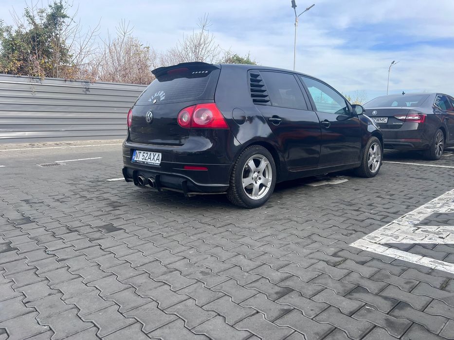Vand golf 5 , anul 2007
