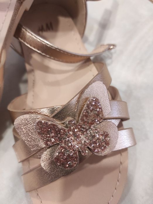 Сандали за момиче H&M - 28 номер
