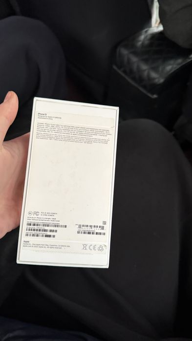 Айфон 13,черного цвета