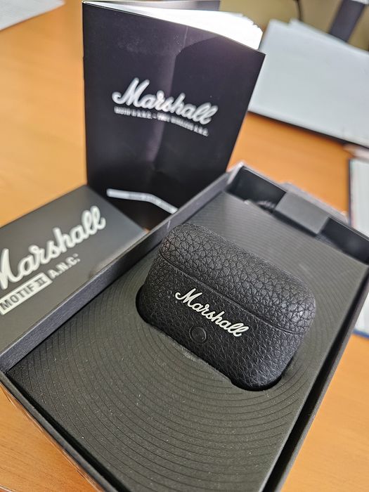 Пълен комплект Marshall Motif II A.N.C. – Като нови!