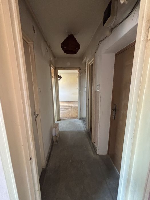 Apartament 3 camere – cartier Frumoasa