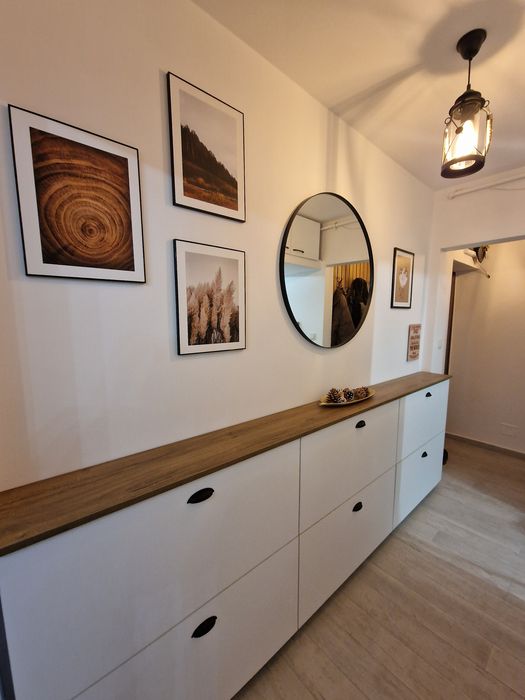 Apartament de închiriat.