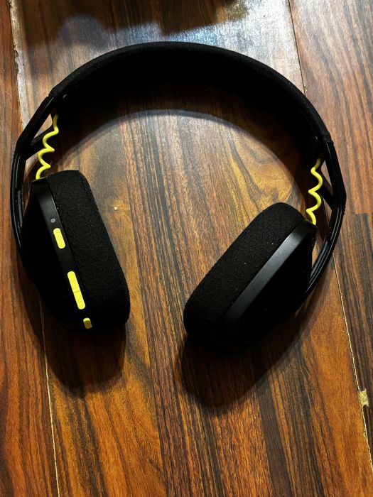 Casti G435 stare impecabila