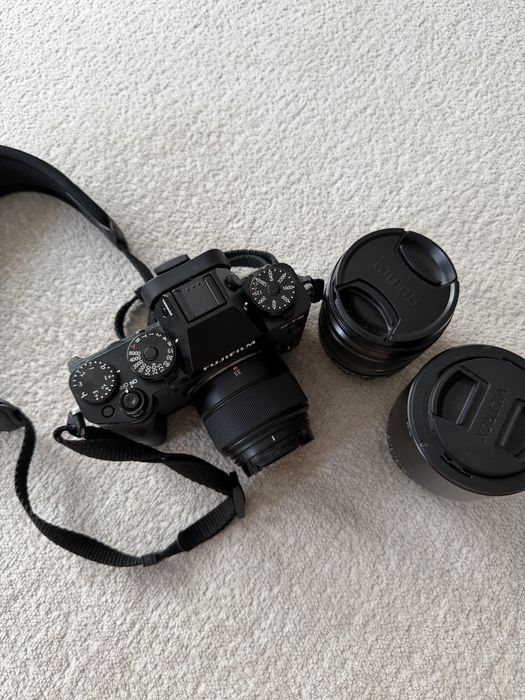 Fujifilm X-T5 + 3 обектива