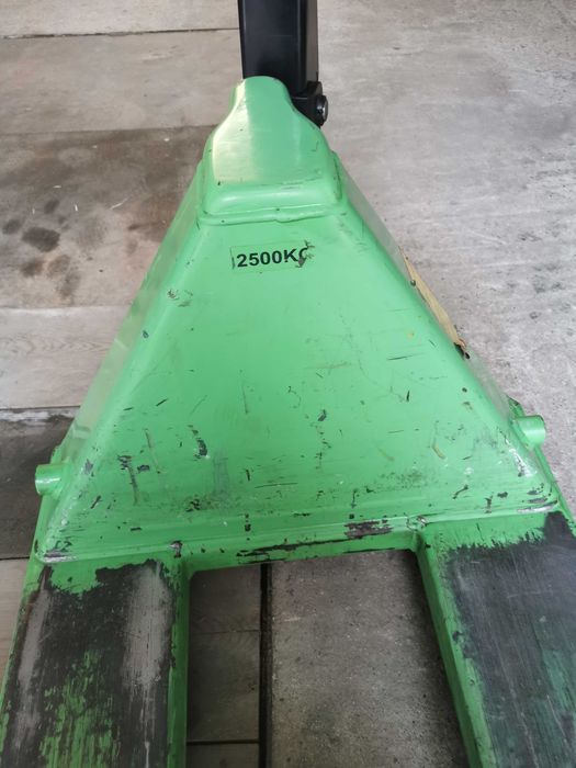 Транспалетна количка